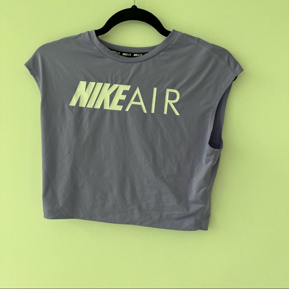 Nike purple cropped tank top
